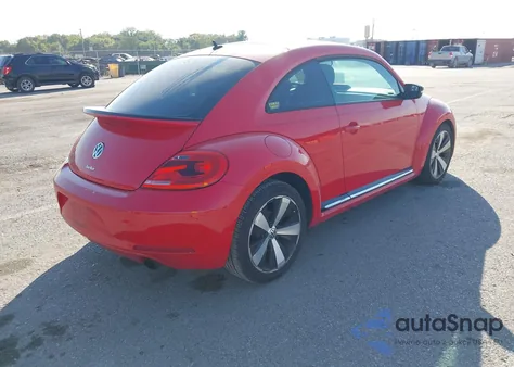 2012 Volkswagen Beetle 2.0T Turbo/2.0T Turbo Launch Edition из США, поврежденный, VIN 3VWVA7AT9CM652666